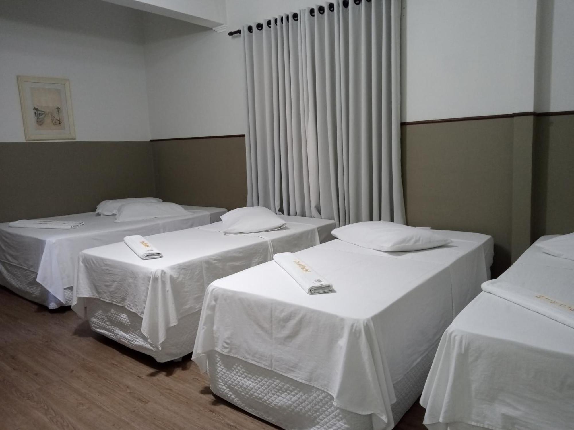 Smart Hotel 헤지스트루 객실 사진